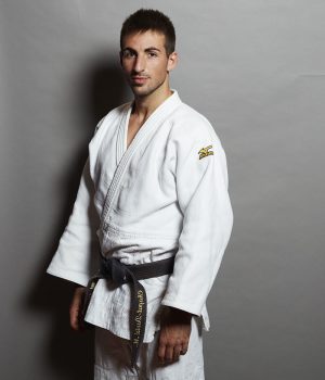Maxime Chaput-David
DEUG STAPS
Éducateur sportif professionel
2ème Dan Judo Ju Jitsu